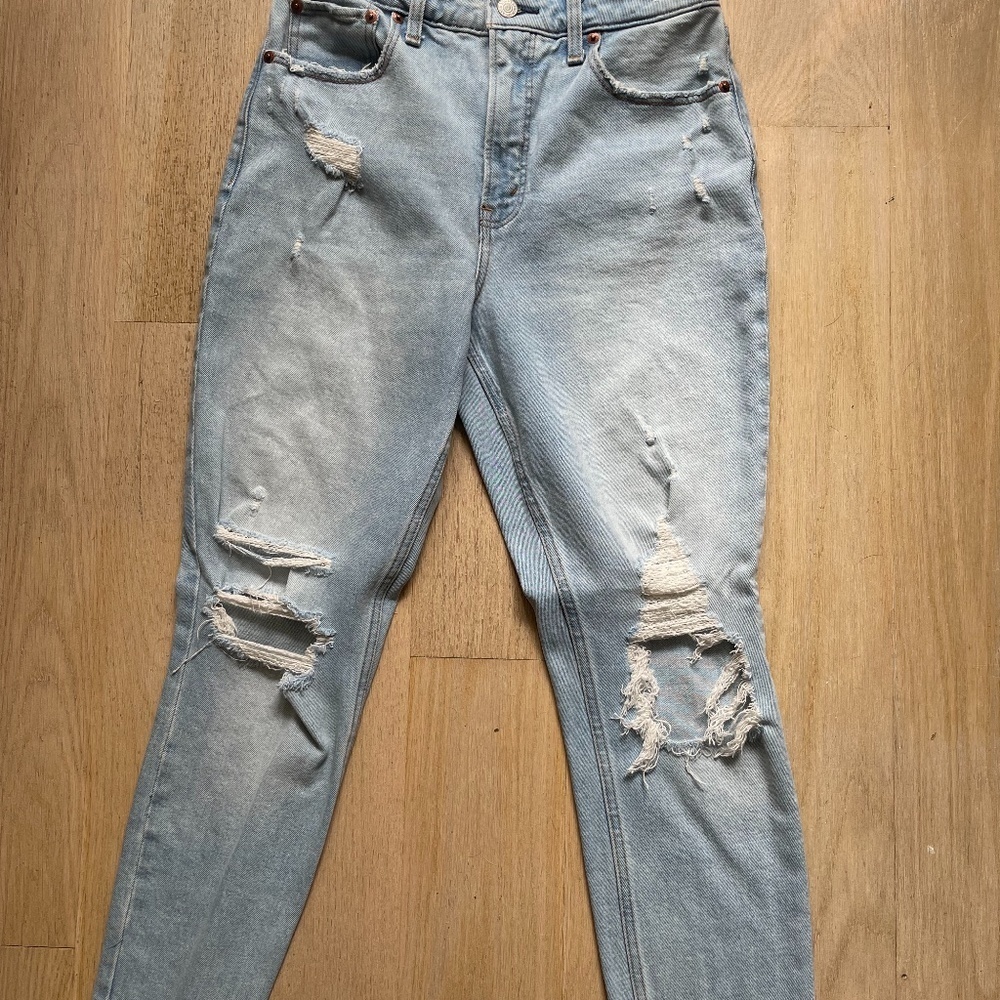 Abercrombie & Fitch The Skinny High Rise - Picture 2 of 2